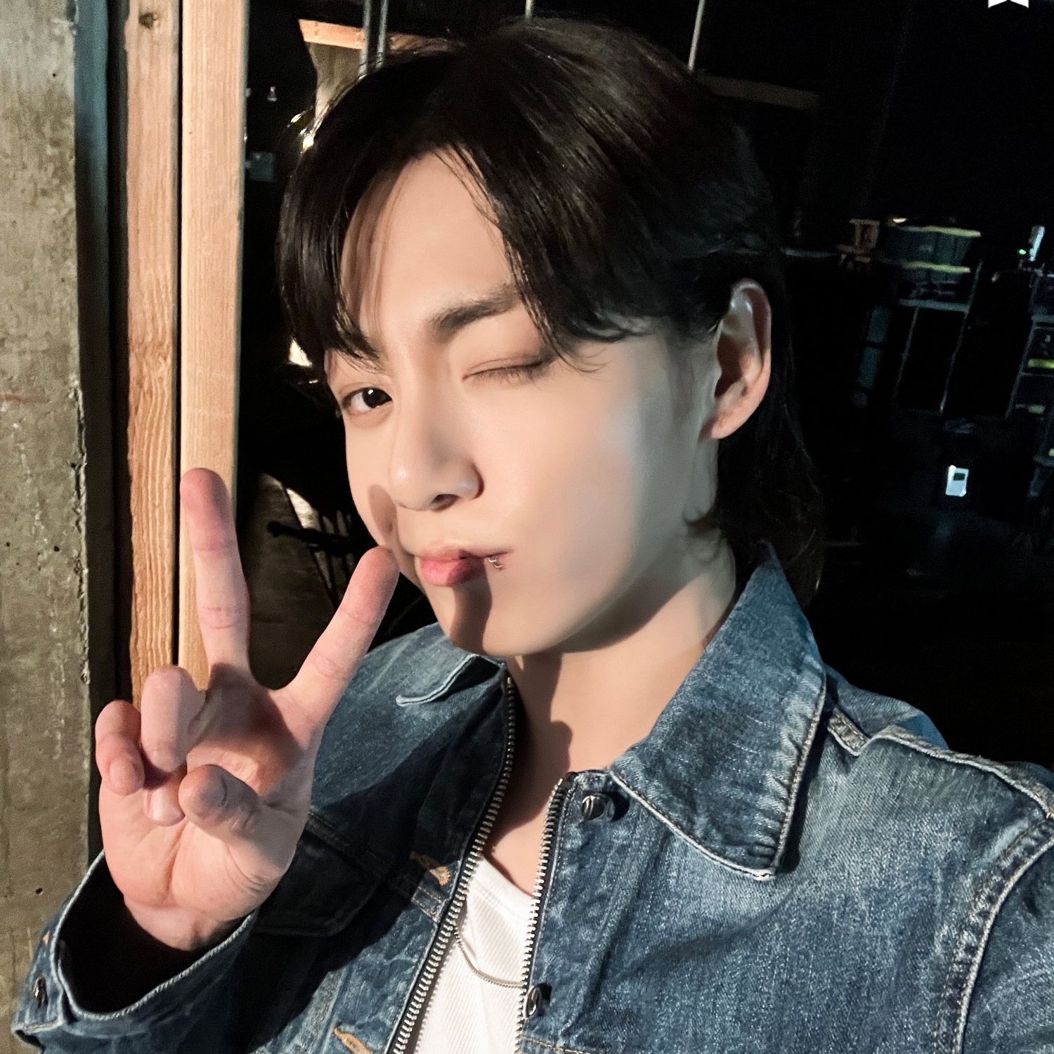 Behind-the-scenes cut of Jungkook (BTS)