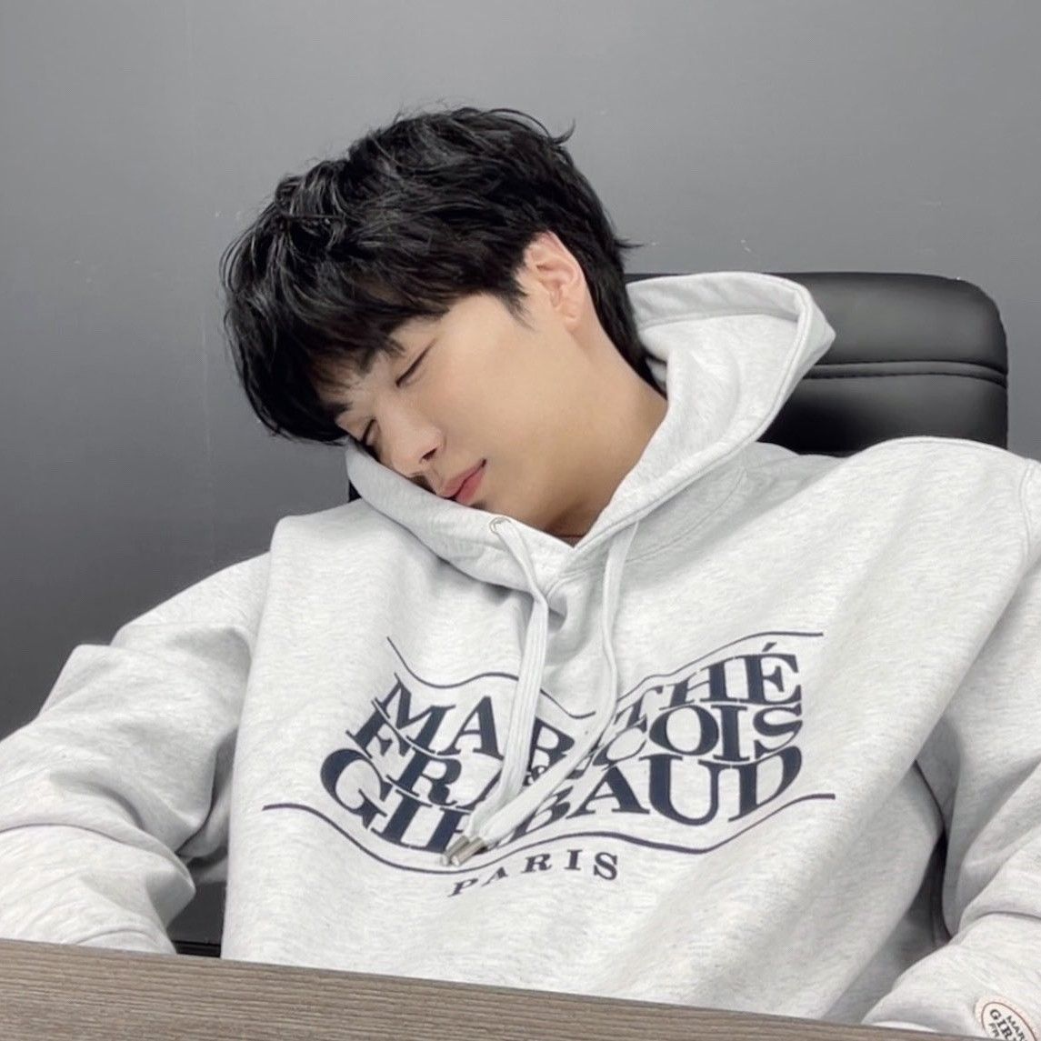 Recent activity shot of Kim Jonghyeon