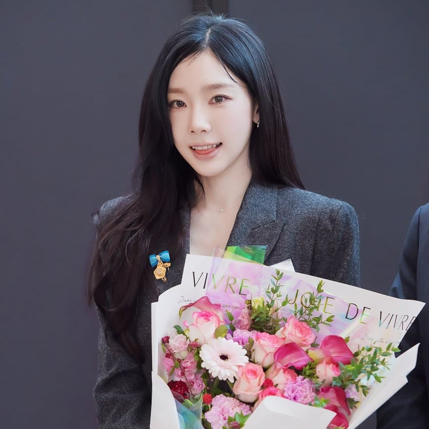 Behind-the-scenes cut of Taeyeon (Girls' Generation)