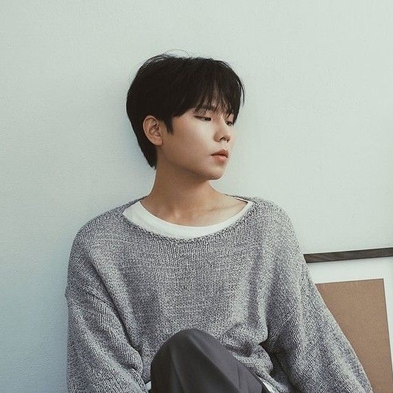 Recent activity shot of Jung Seunghwan