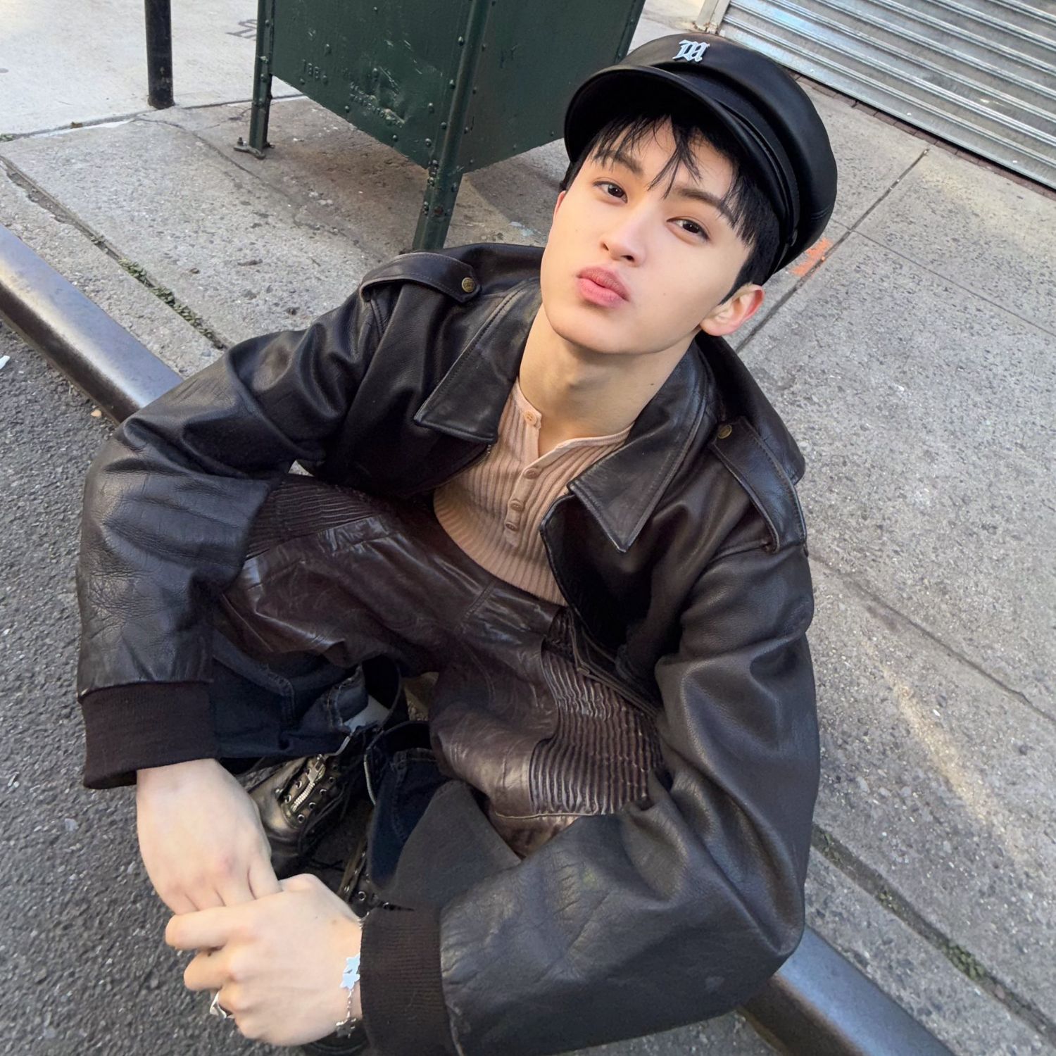 Behind-the-scenes cut of Mark (NCT 127, NCT DREAM)