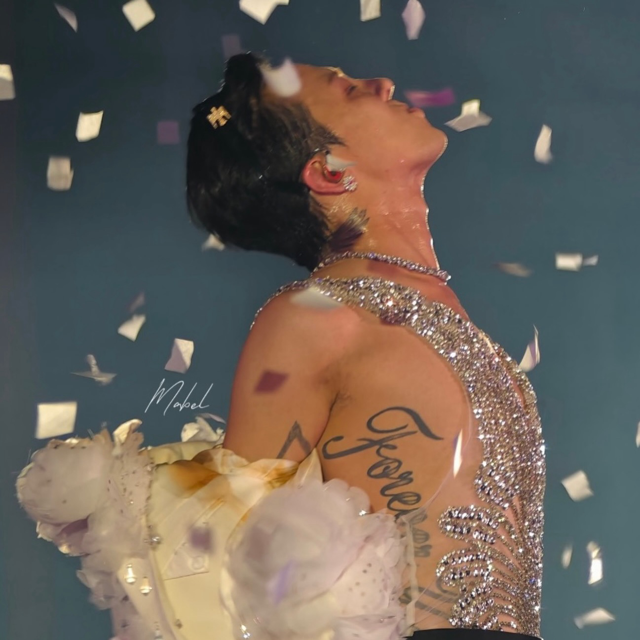 G-DRAGON (빅뱅)의 비하인드 컷