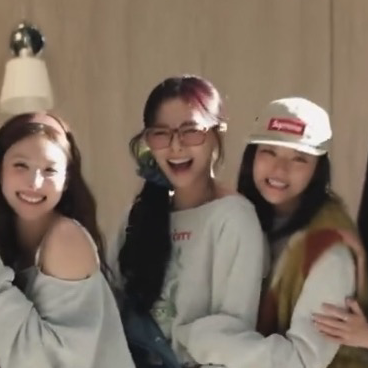 쯔위 (TWICE) 최근 활동샷