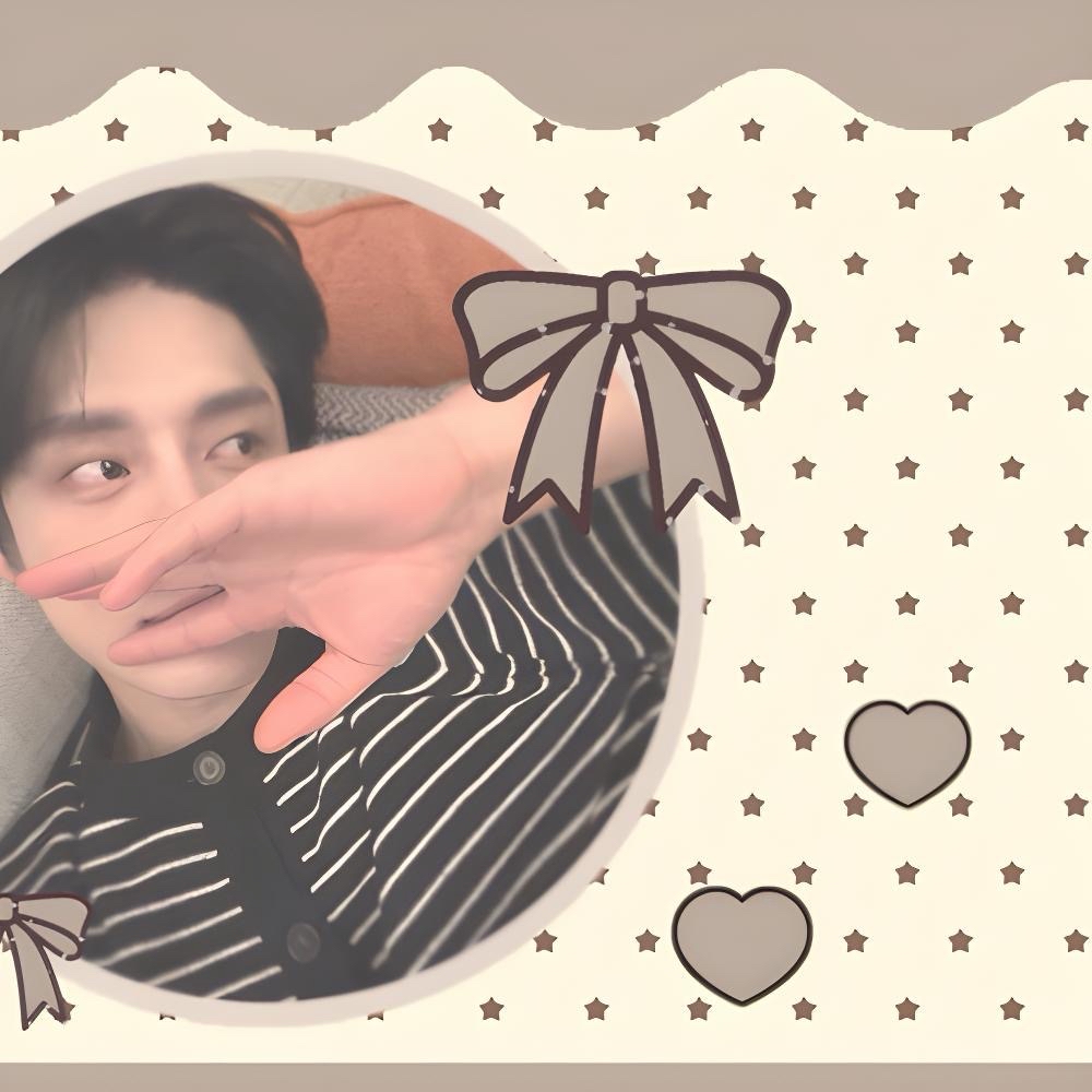 A moment captured by Kim Jiwoong (ZEROBASEONE)'s fan