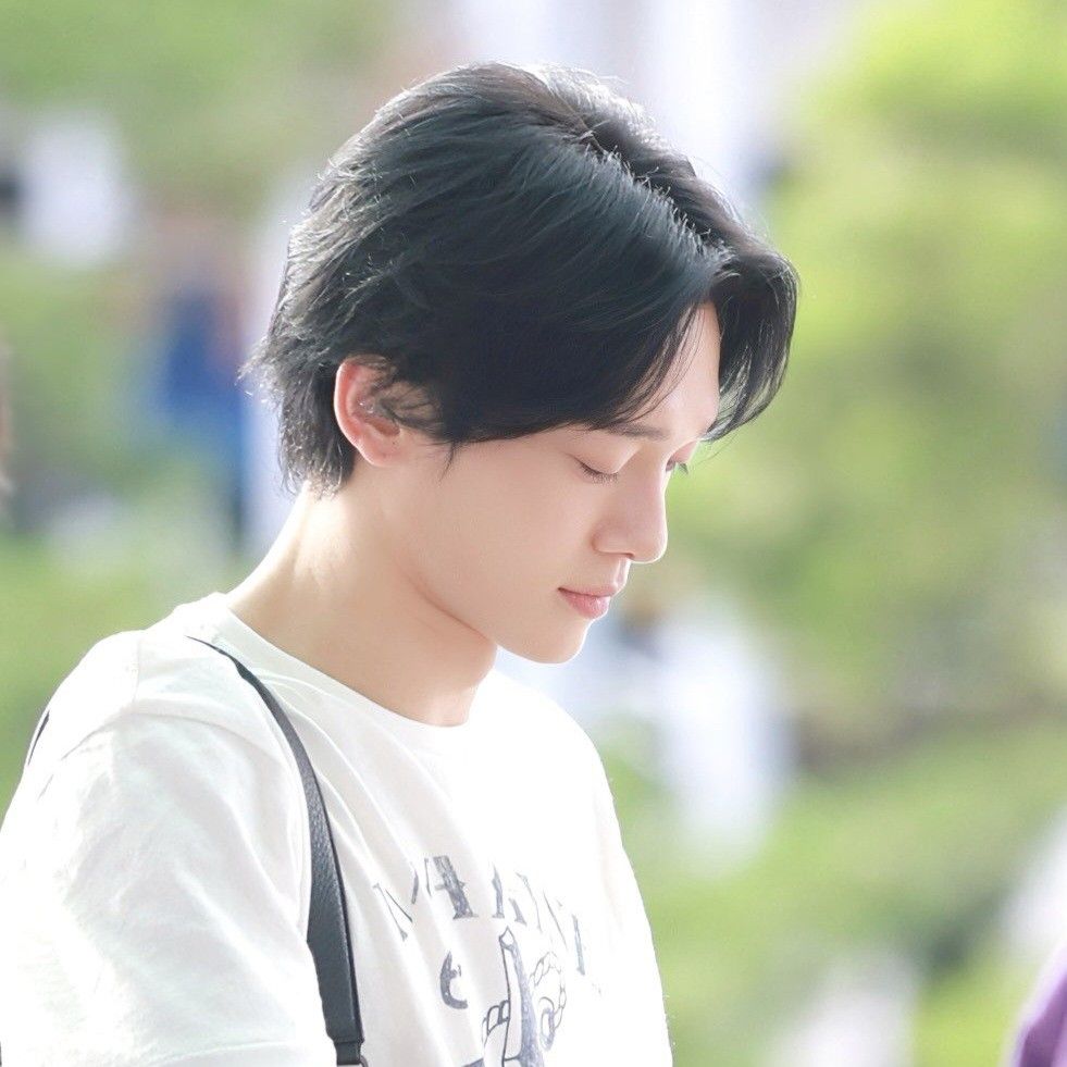 A moment captured by Chen (EXO)'s fan