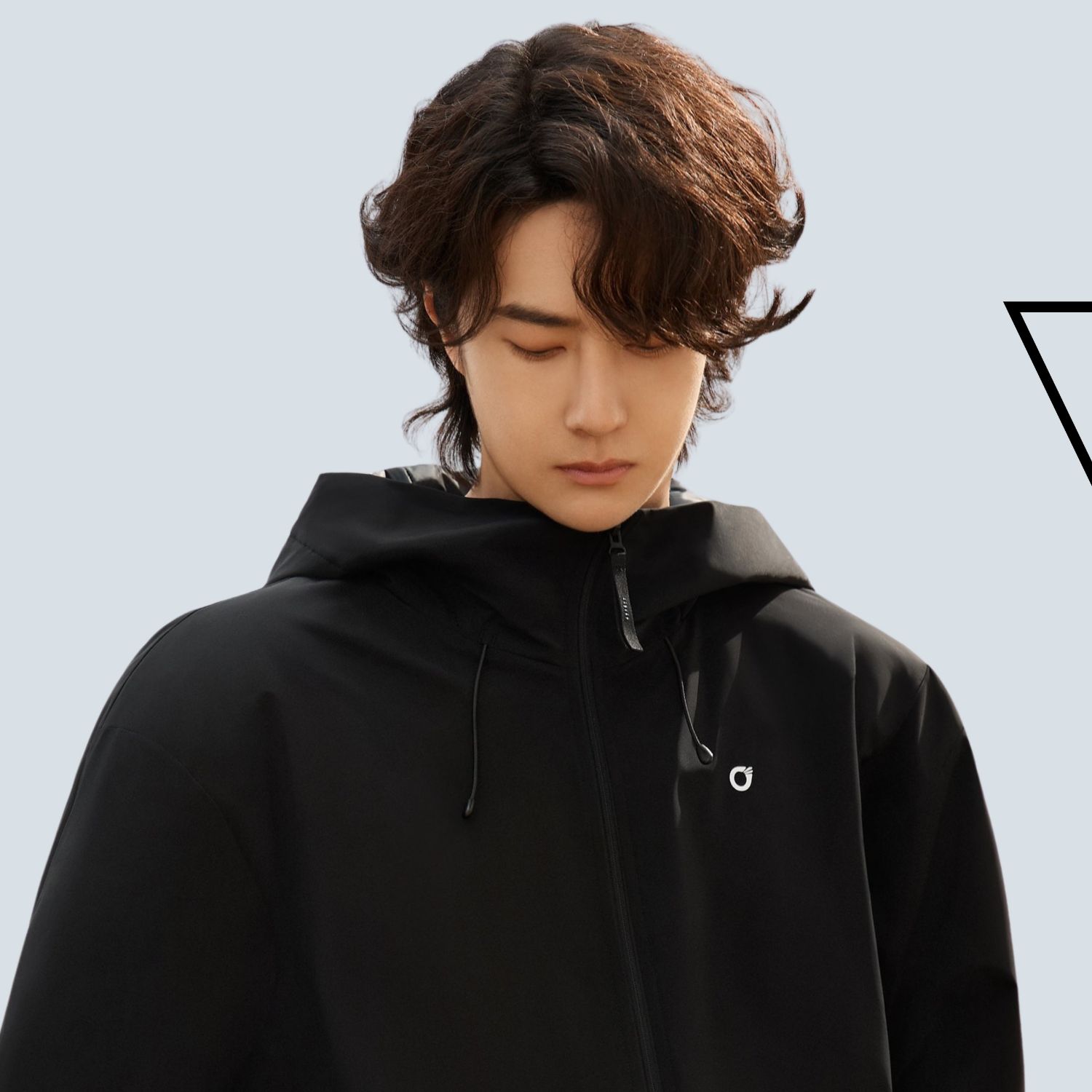 Recent activity shot of Wang Yibo