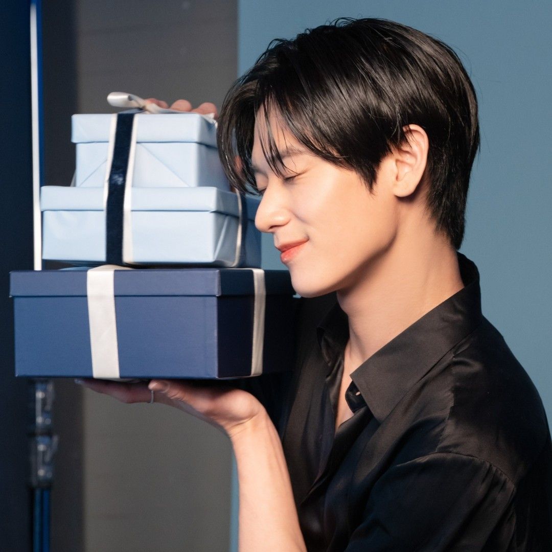 Recent activity shot of Juyeon (THE BOYZ)