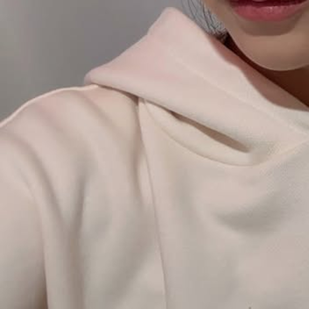 Recent activity shot of HyunJin (Loossemble)