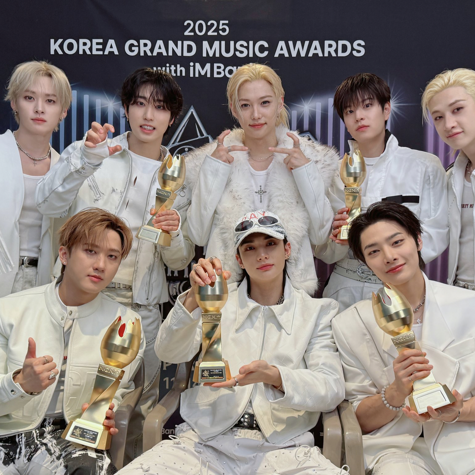 Stray Kids의 최신 사진