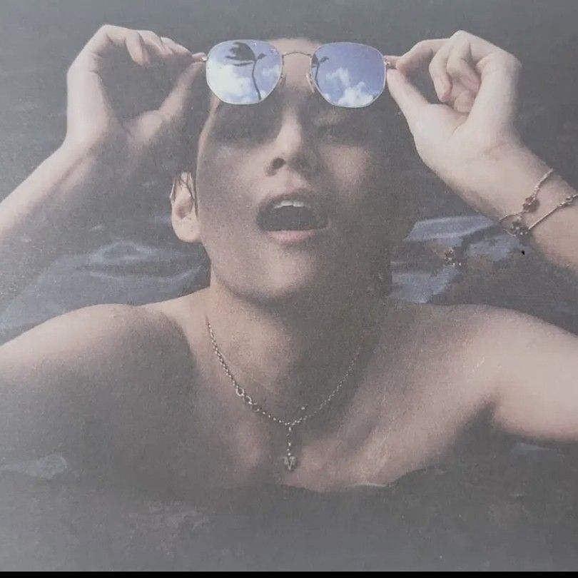 V (BTS)の最新写真