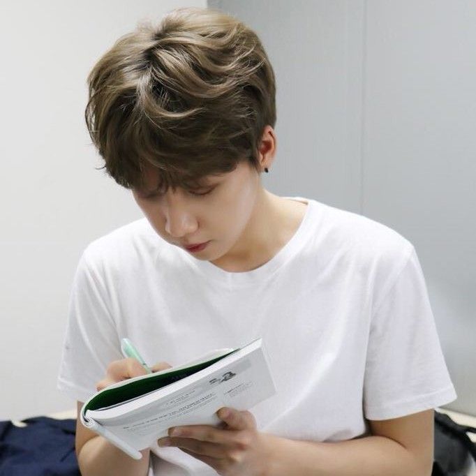 Latest photo of Jeong Sewoon