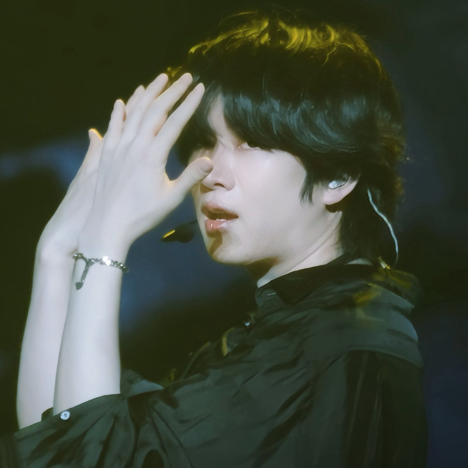 Latest photo of Heechul (Super Junior)
