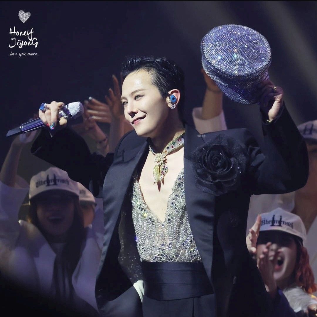 A moment captured by G-DRAGON (BIGBANG)'s fan