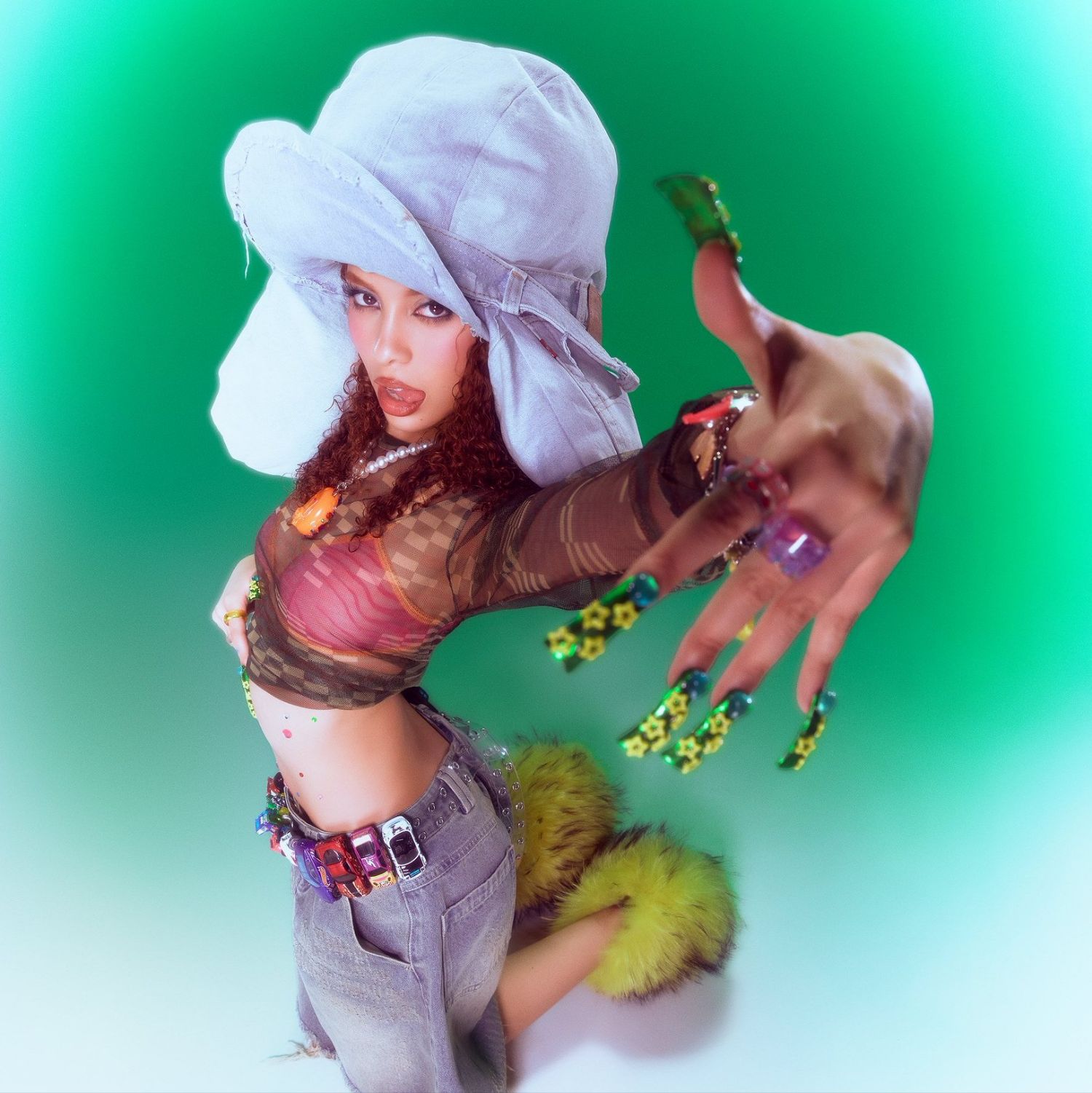 A moment captured by GIRLSET's fan