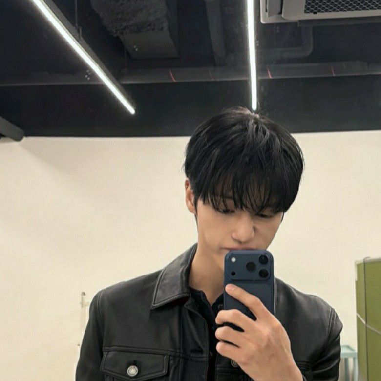 Behind-the-scenes cut of Wooyoung (ATEEZ)