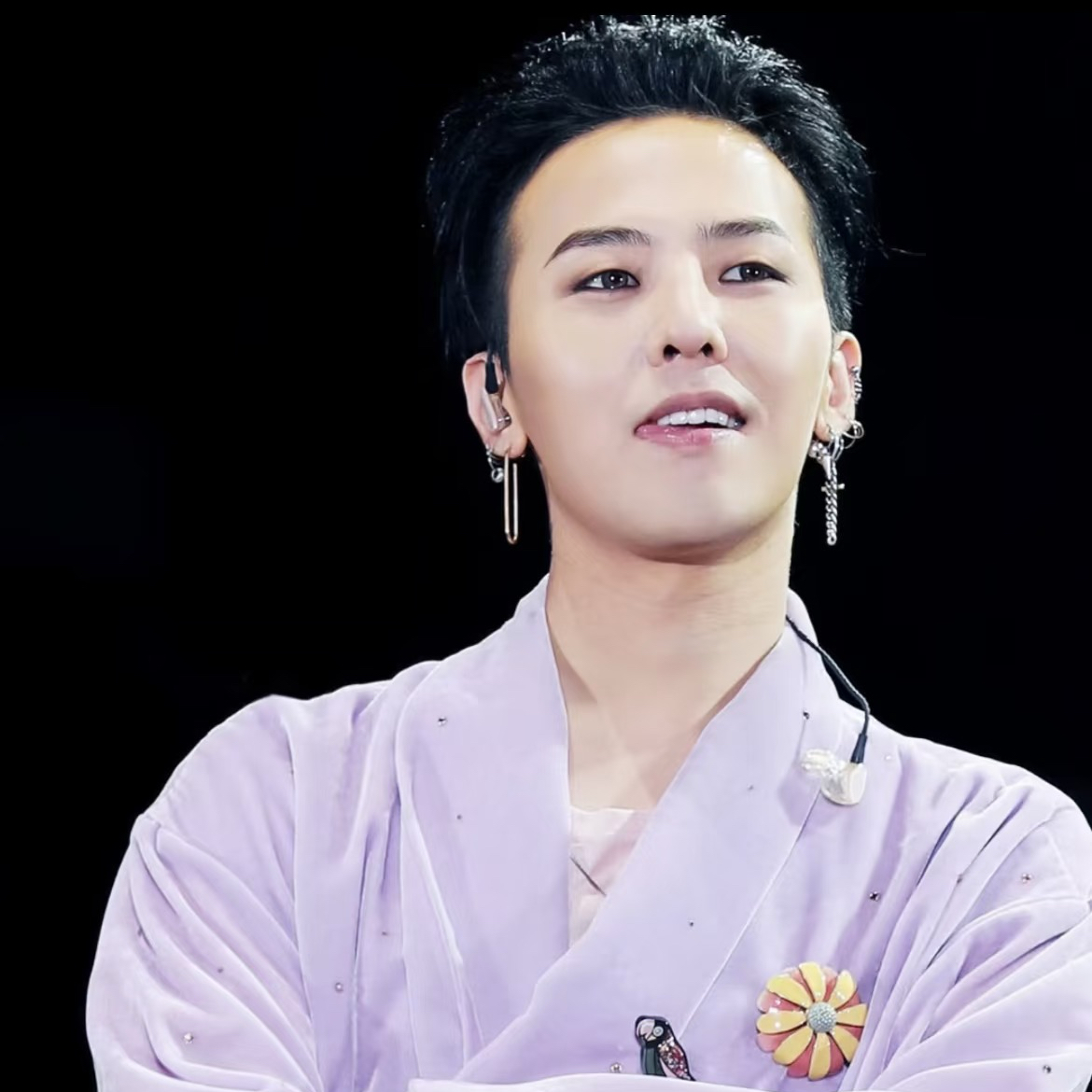 A moment captured by G-DRAGON (BIGBANG)'s fan