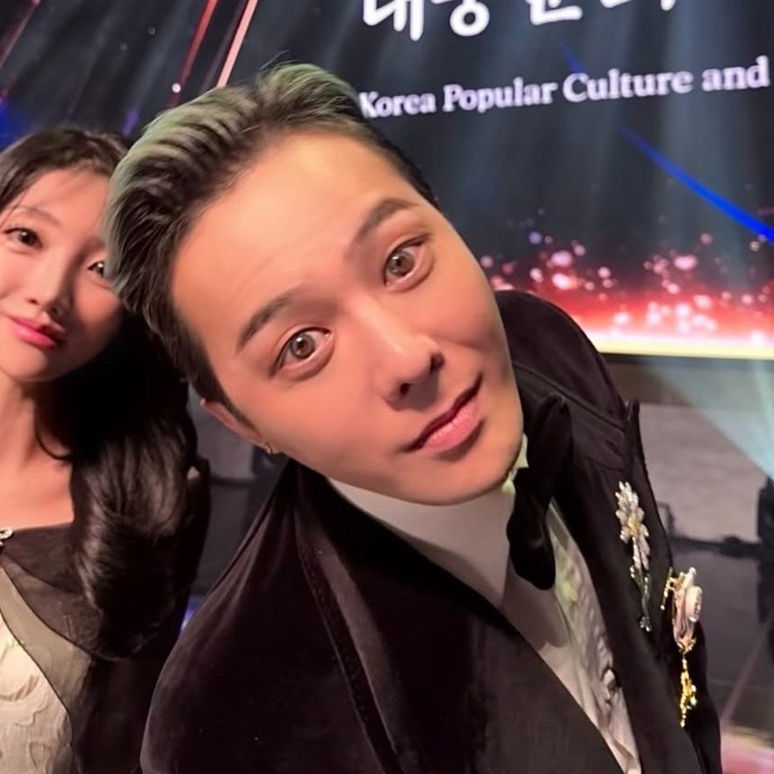 Recent activity shot of G-DRAGON (BIGBANG)