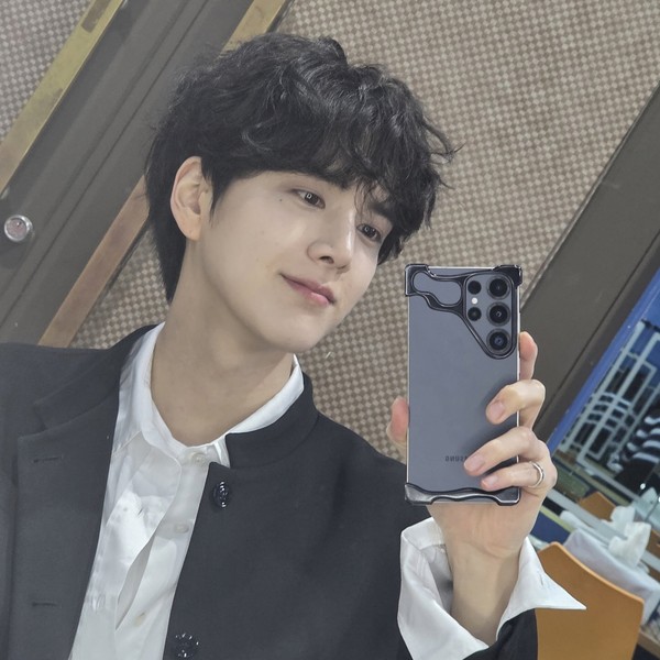 Popular profile image of Younghoon (THE BOYZ) selected by votes