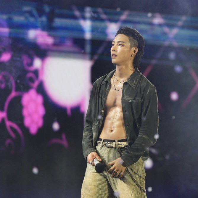 Behind-the-scenes cut of JAY B (GOT7)