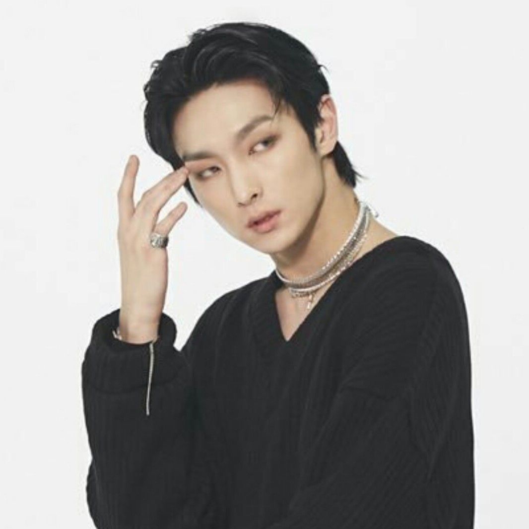 Latest photo of SF9