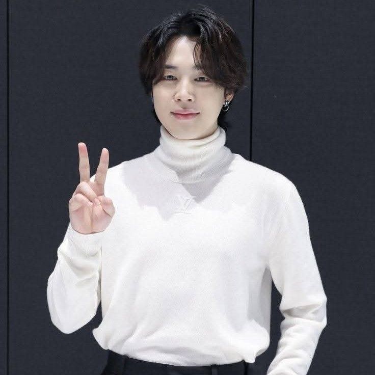 Latest photo of Jimin (BTS)