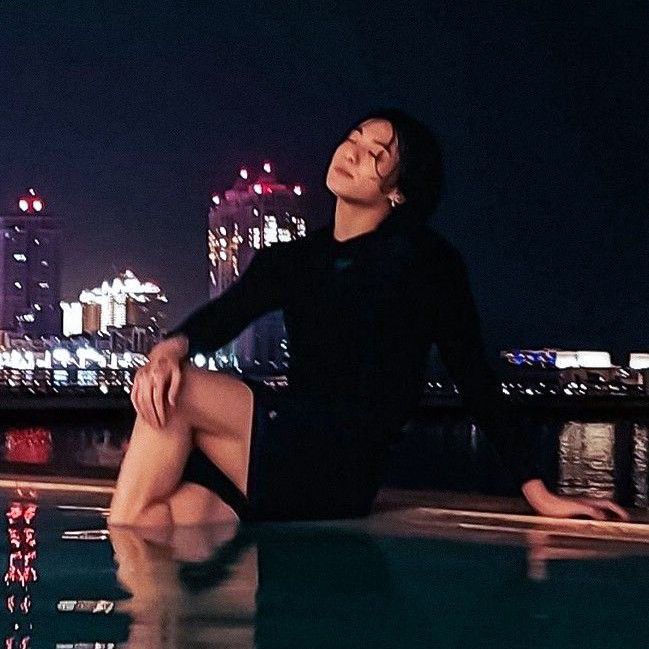 Momen yang diabadikan oleh penggemar Jungkook (BTS)