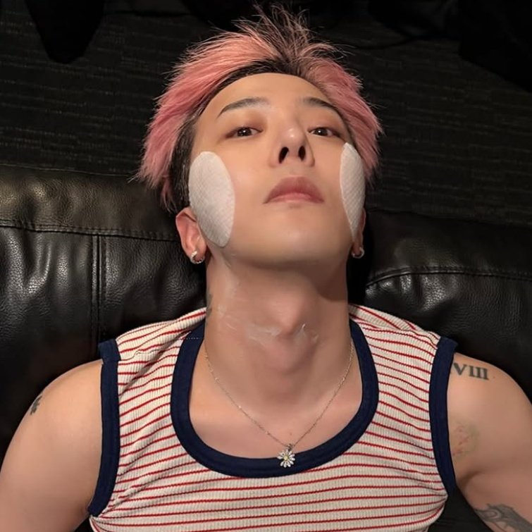 Behind-the-scenes cut of G-DRAGON (BIGBANG)