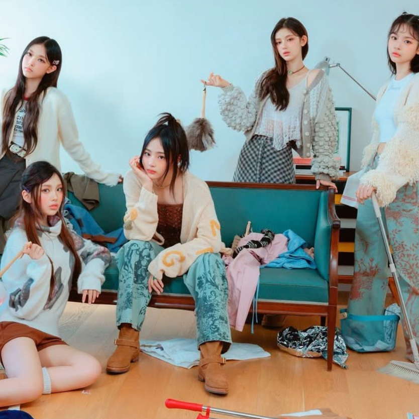 Latest photo of NewJeans