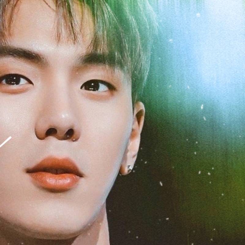 Recent activity shot of Shownu (MONSTA X)