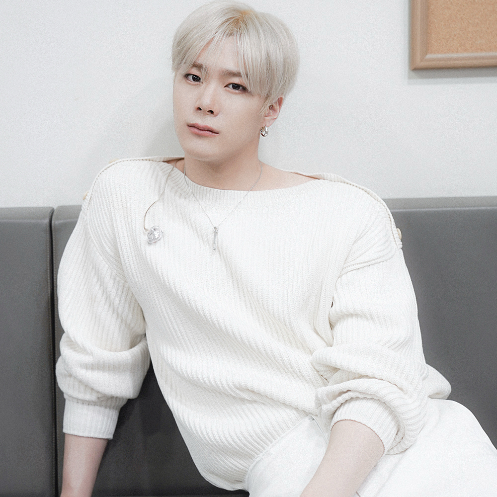 A moment captured by Moonbin (ASTRO)'s fan