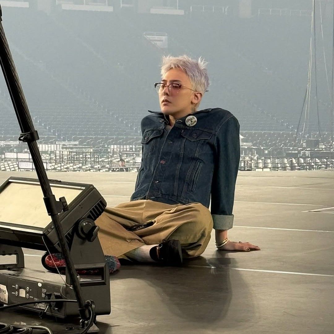 Recent activity shot of G-DRAGON (BIGBANG)