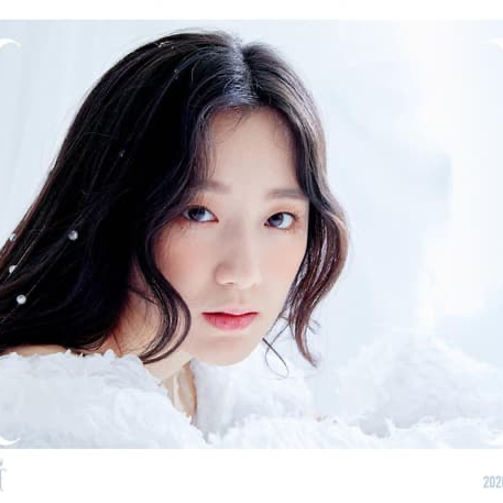 Latest photo of Shuhua (i-dle)