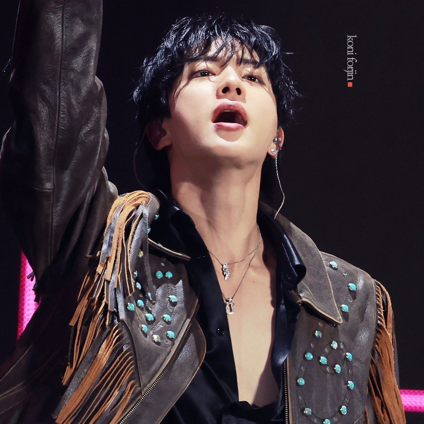 Potret di balik layar Jin (BTS)