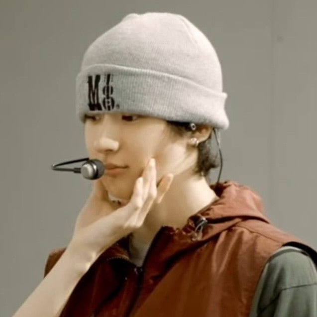 Behind-the-scenes cut of Anton (RIIZE)