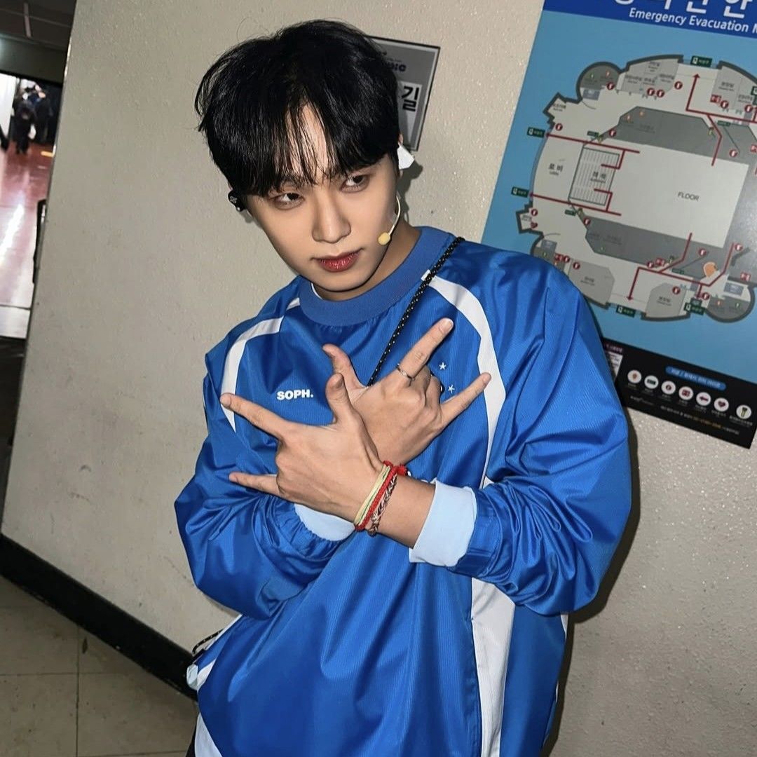 ヒョンシク (BTOB)の舞台裏ショット