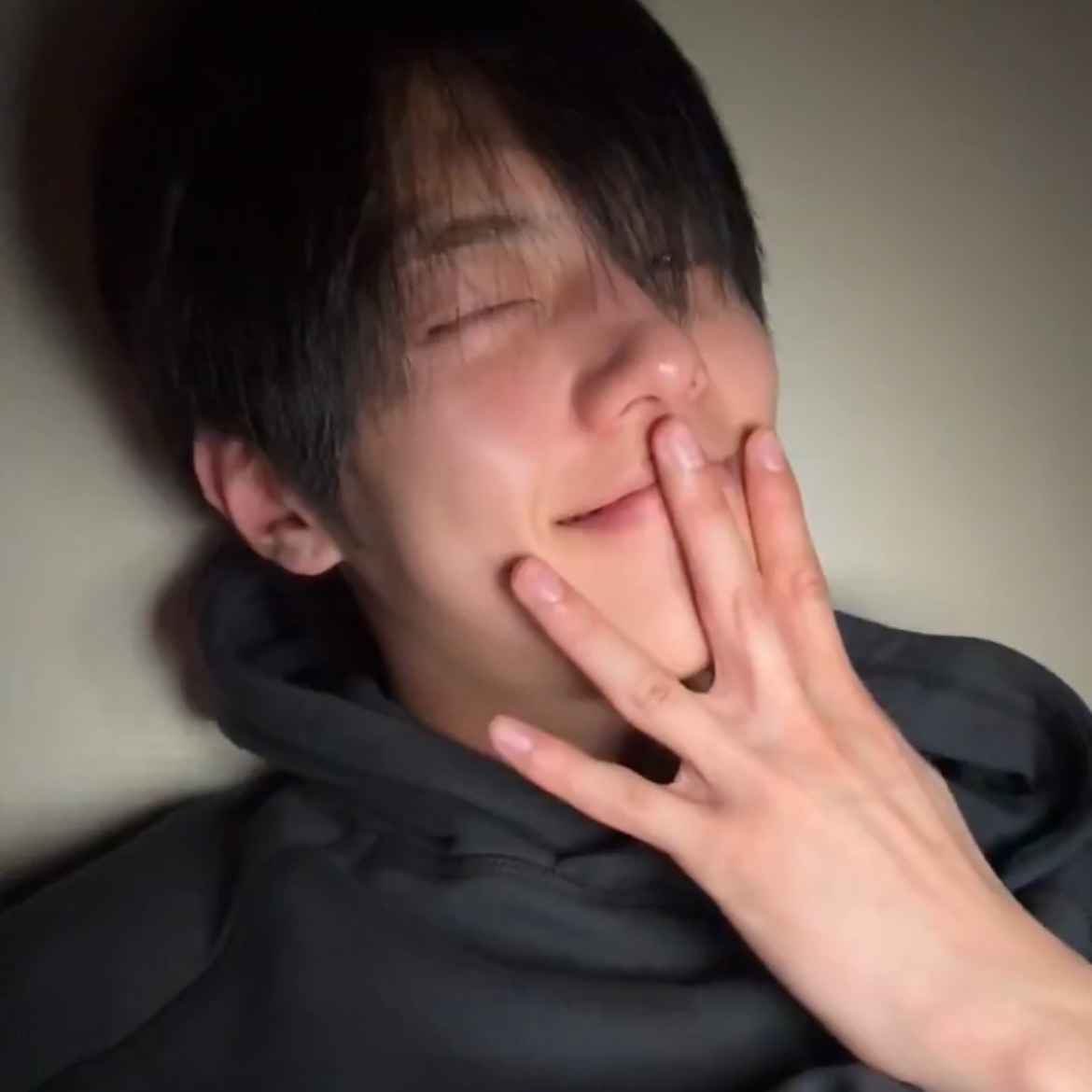 A moment captured by LEEJEONG (WHIB)'s fan