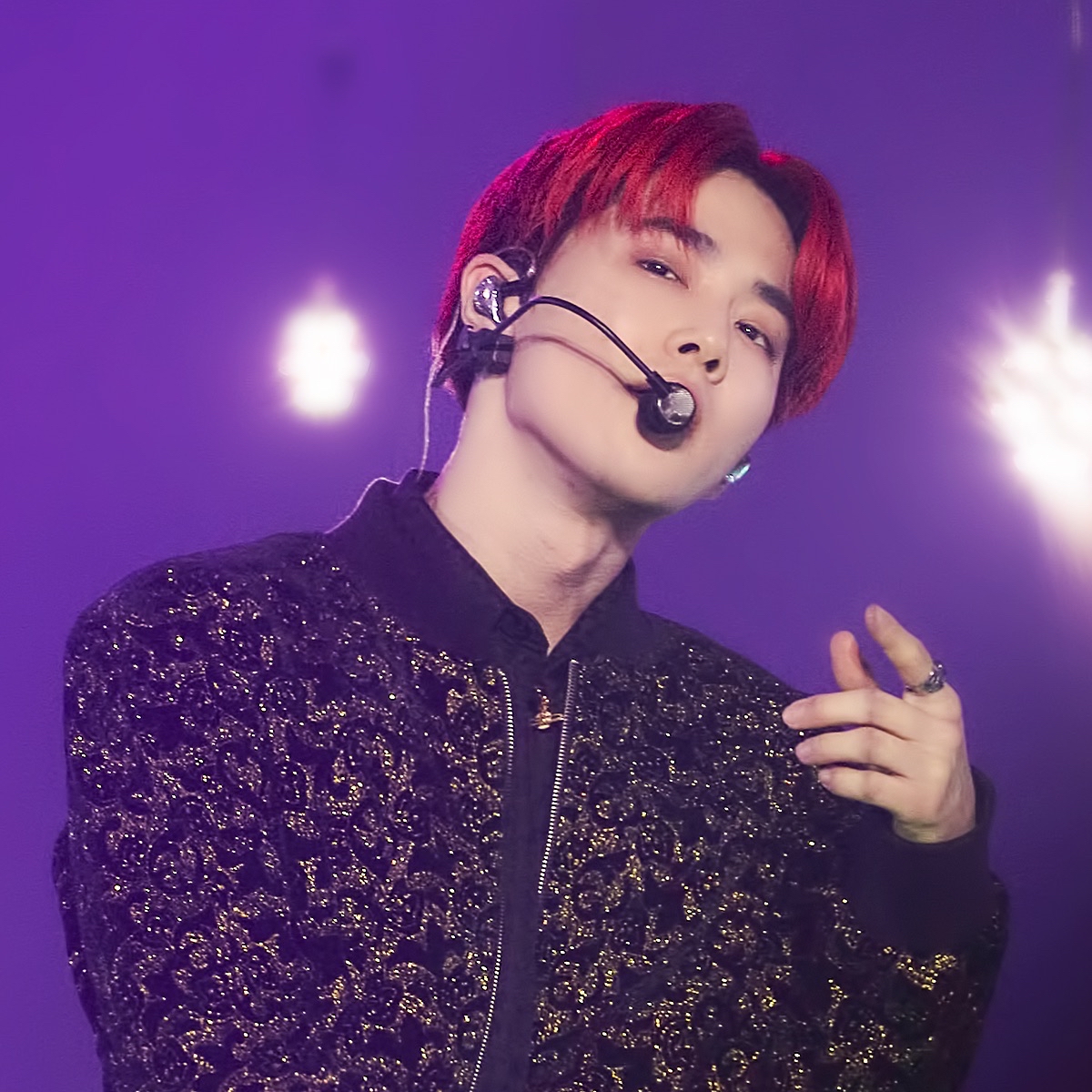 Latest photo of Suho (EXO)