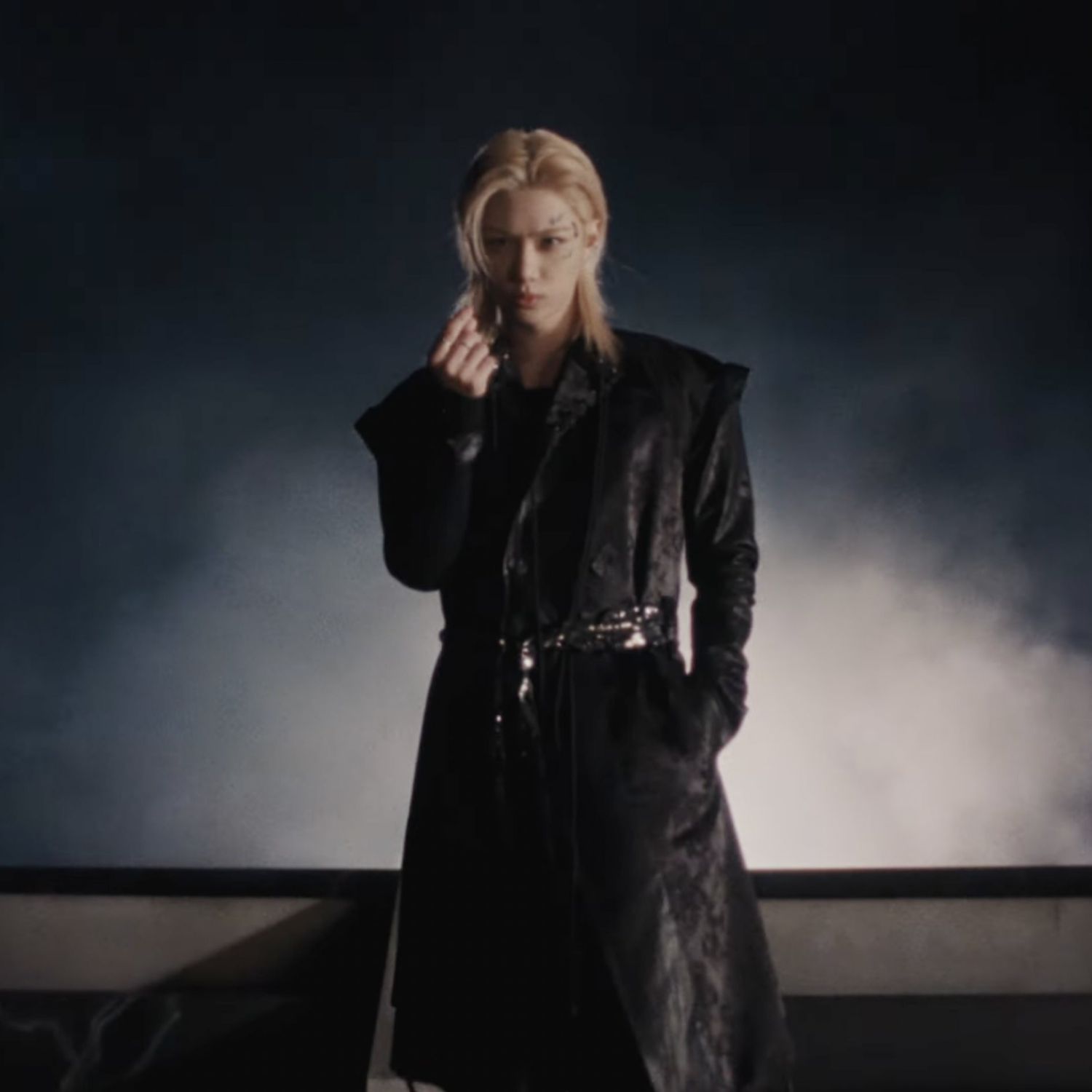 Behind-the-scenes cut of Felix (Stray Kids)