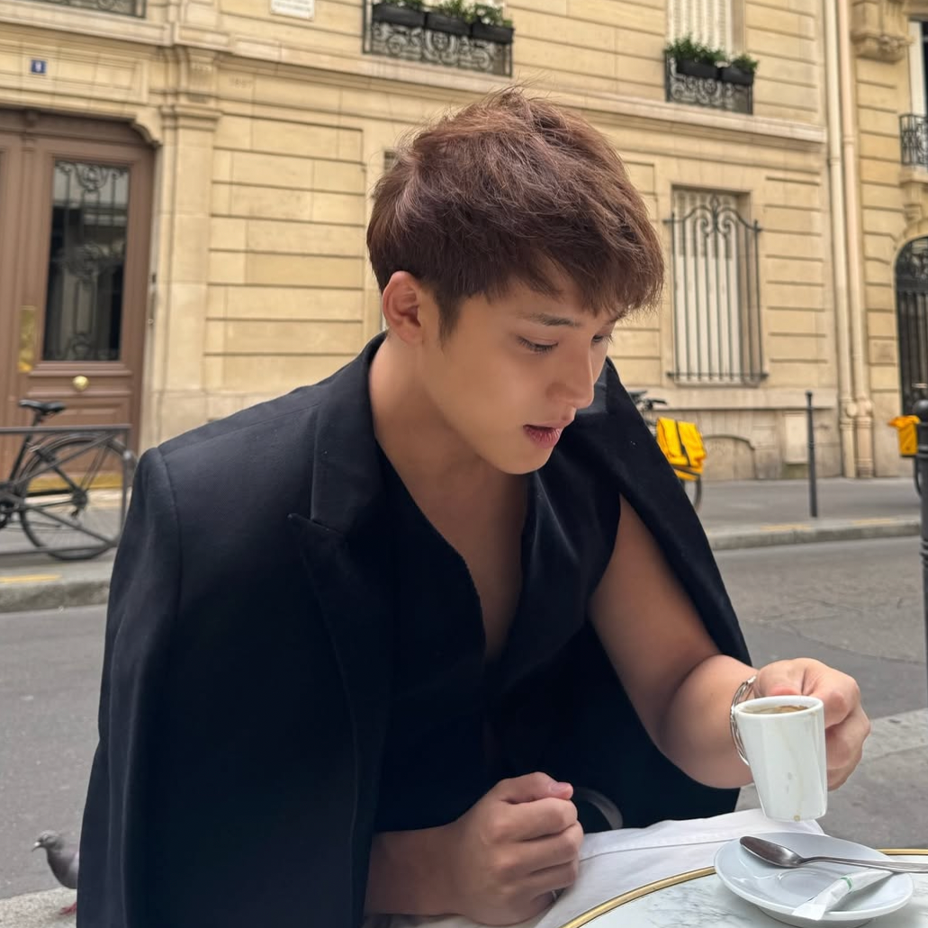 Recent activity shot of Mingyu (SEVENTEEN)