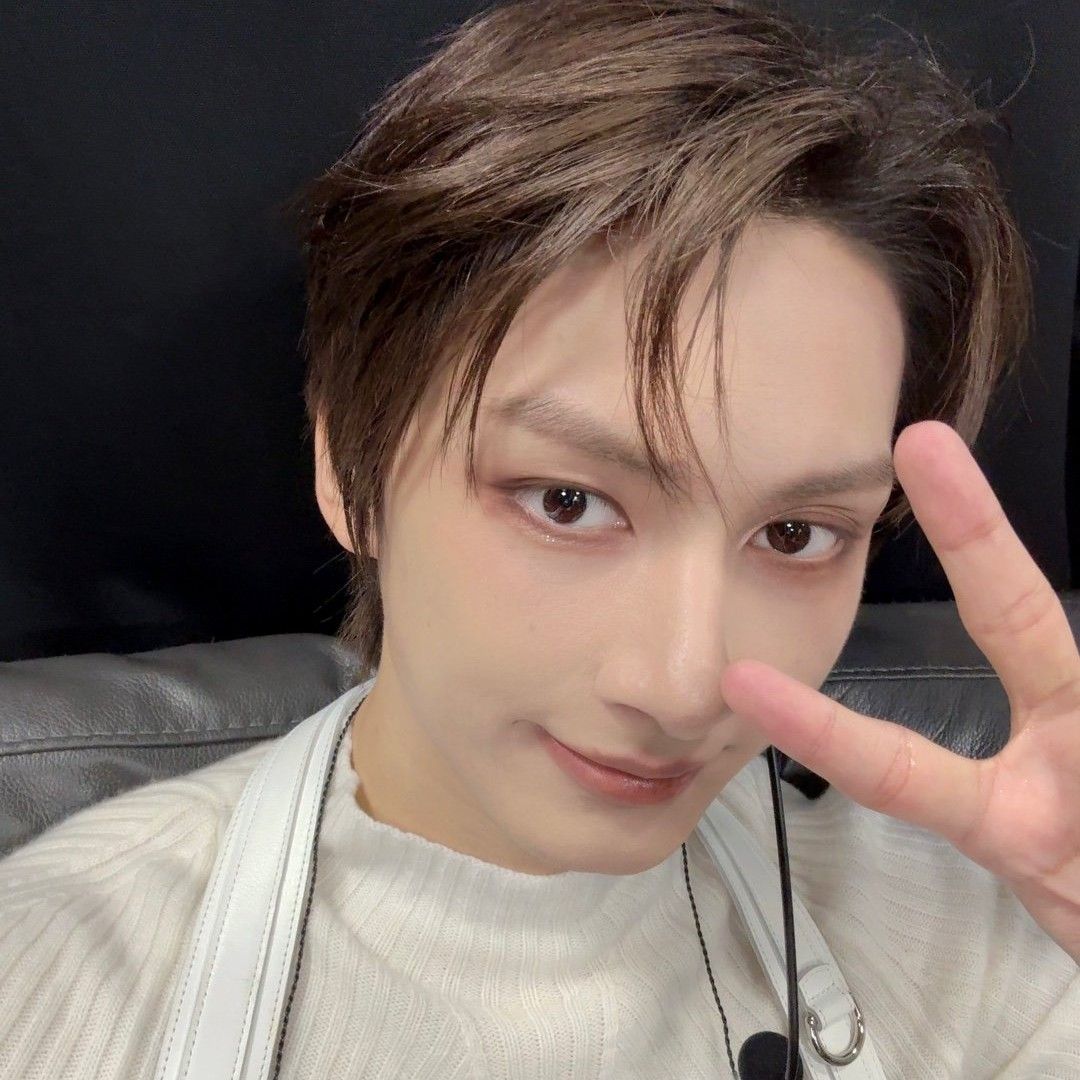 A moment captured by Jun (SEVENTEEN)'s fan