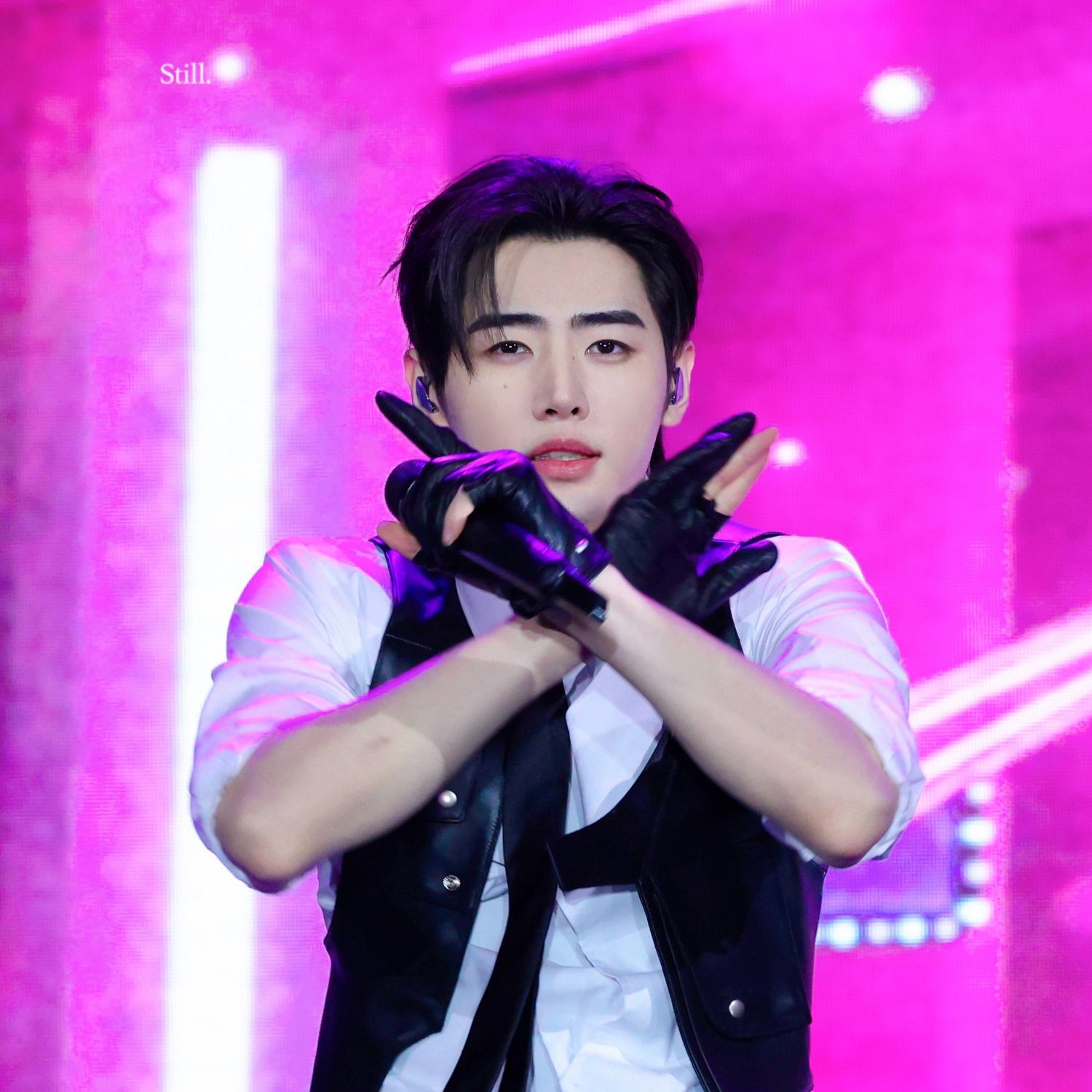 성훈 (ENHYPEN) 최근 활동샷