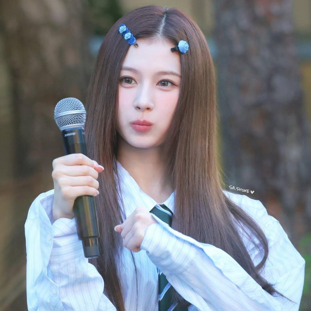 Recent activity shot of Sana (TWICE)