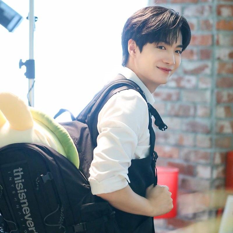 Recent activity shot of Kim Jonghyeon