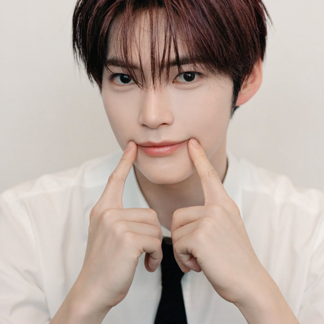 ソン・ハンビン (ZEROBASEONE)の最新写真