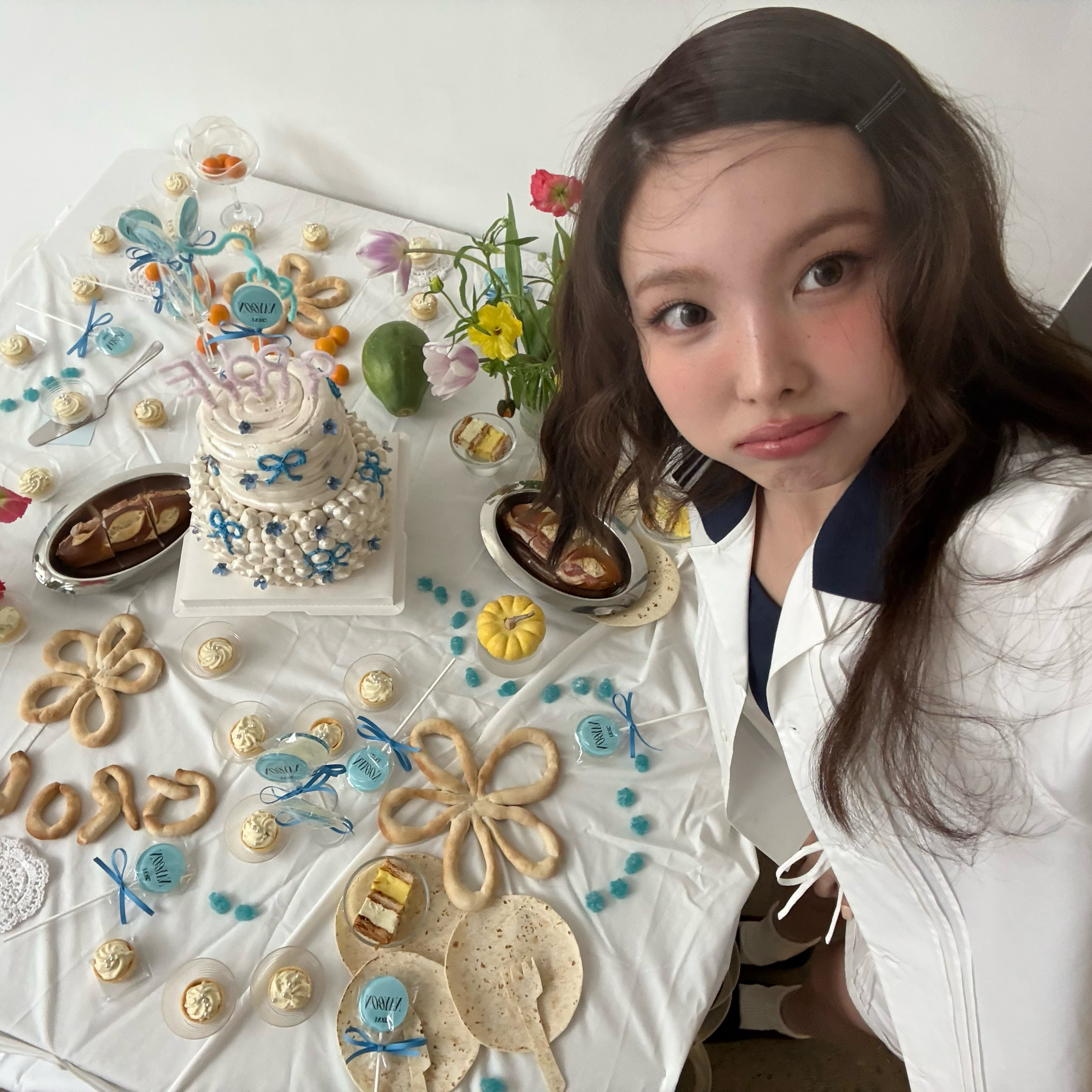 Latest photo of Nayeon (TWICE)