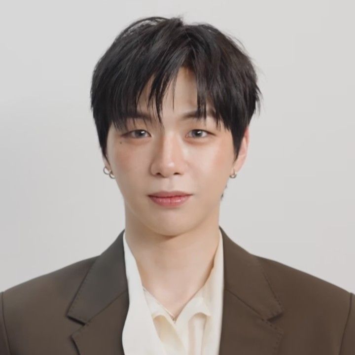 Latest photo of Kang Daniel