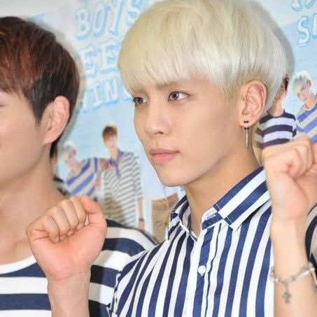 Latest photo of Jonghyun (SHINee)