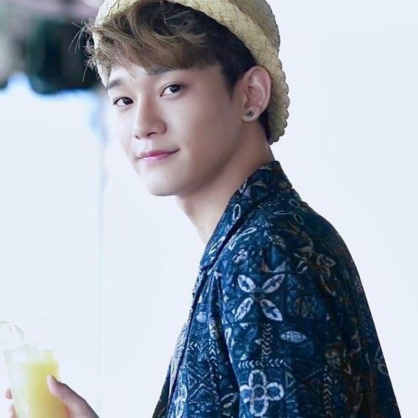 A moment captured by Chen (EXO)'s fan