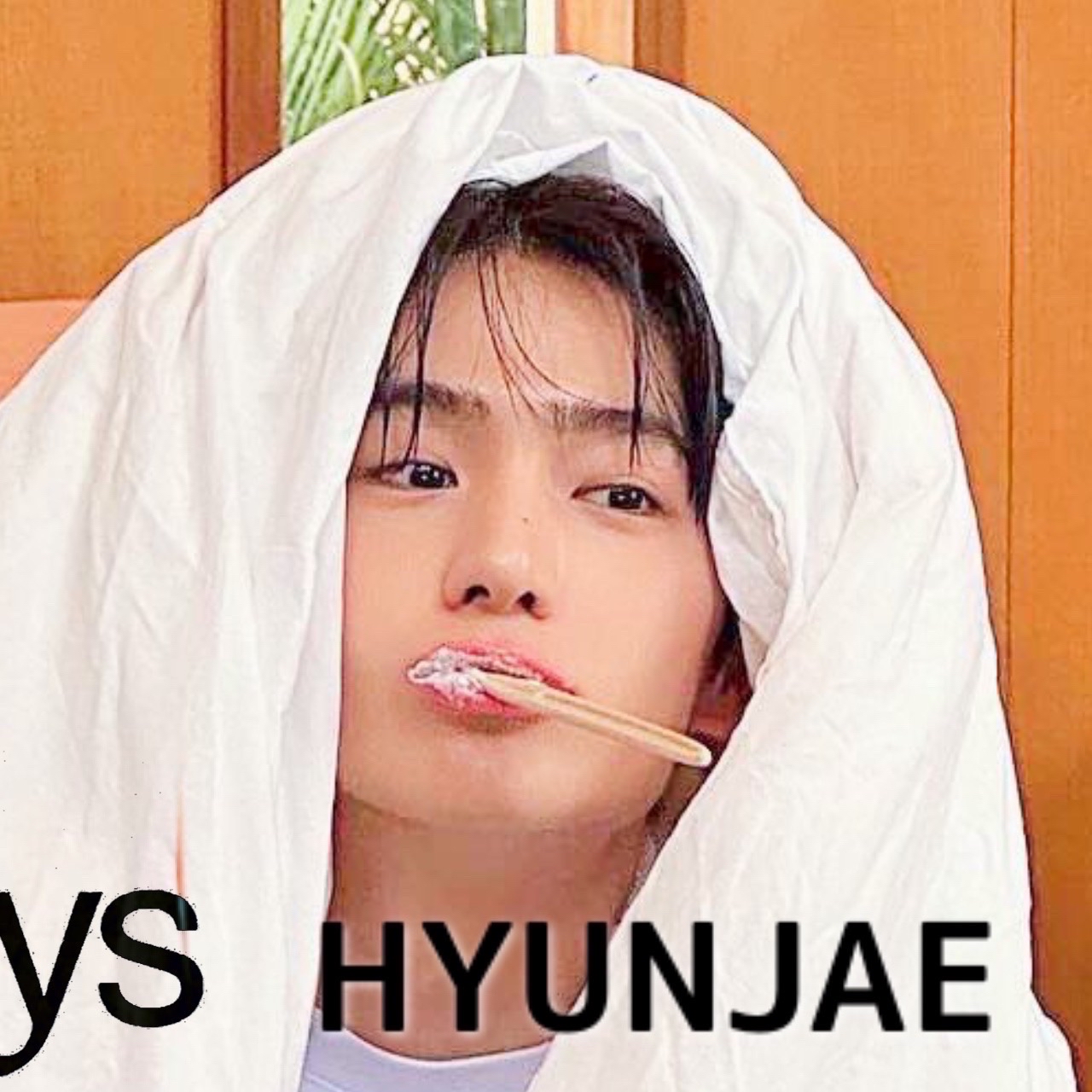 Latest photo of Hyunjae (THE BOYZ)