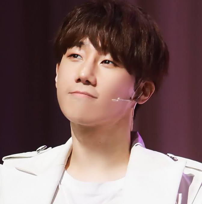 Latest photo of Sungkyu (INFINITE)